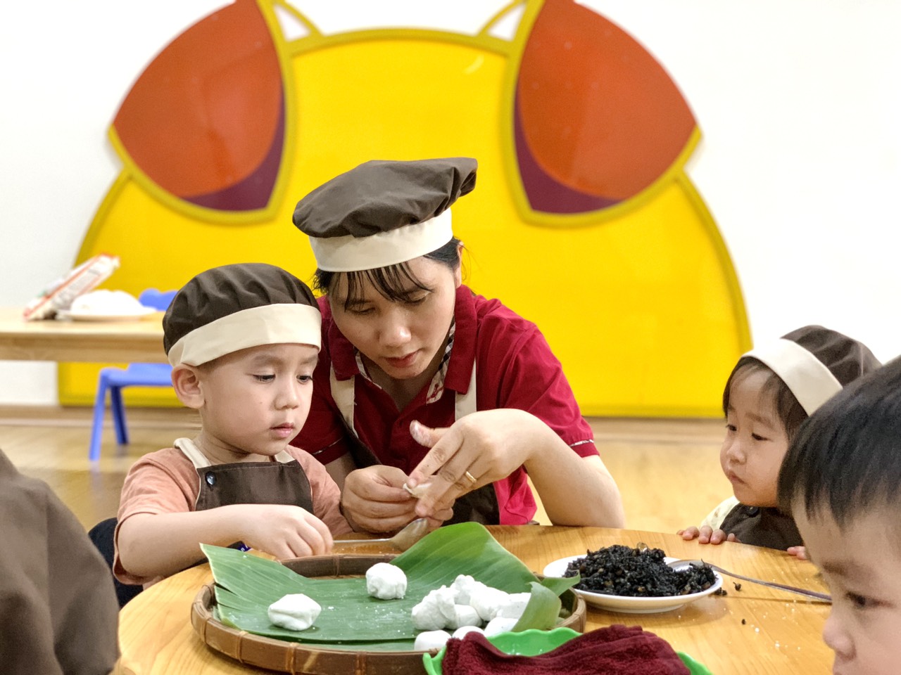 Trải nghiệm “Bé tập làm bánh sủi dìn”