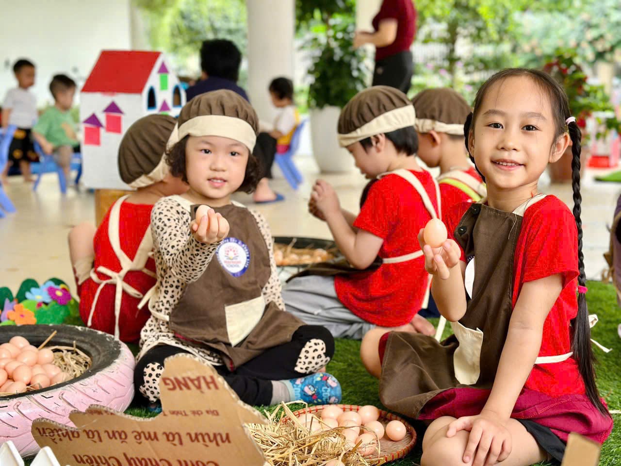 Một ngày làm “nông dân nhí” tại Hữu Nghị Farm