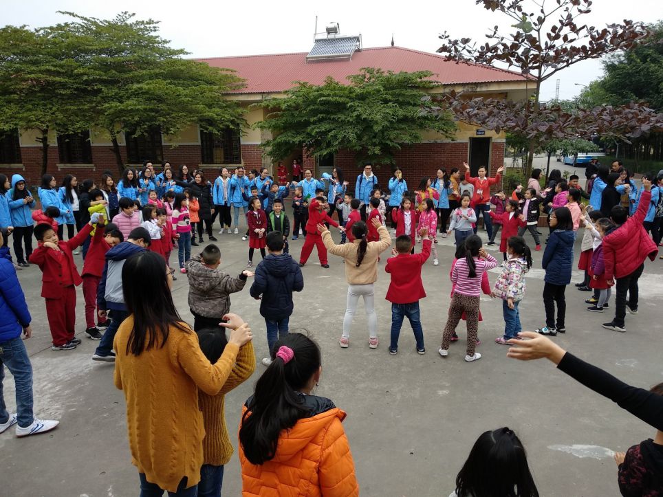 Tết Kỷ Hợi 2019 - Ấm tình thân